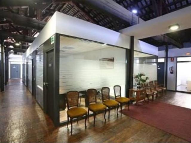 Local Comercial en alquiler en Baix Llobregat, Catalunya