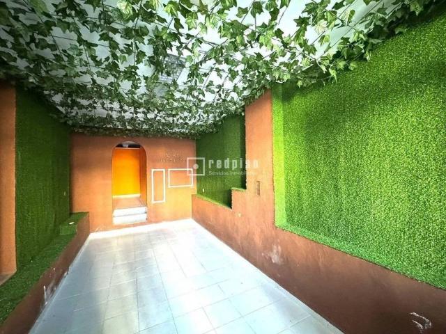 Local Comercial en alquiler en Coslada, Madrid