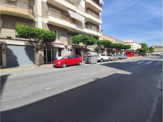 Local Comercial en alquiler en Crevillent, Alacant / Alicante