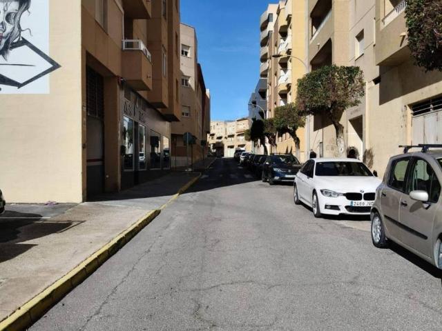 Local Comercial en alquiler en El Ejido, Andalucía