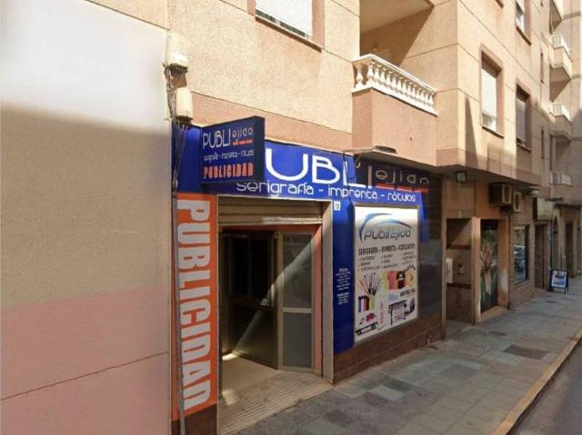Local Comercial en alquiler en El Ejido, Andalucía