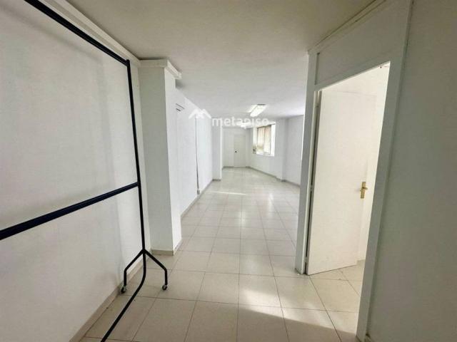 Local Comercial en alquiler en Baix Penedès, Catalunya