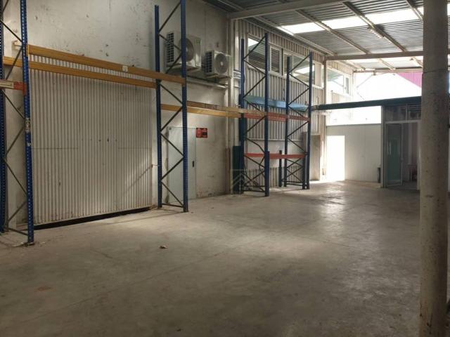 Local Comercial en alquiler en Entrambasaguas, Cantabria
