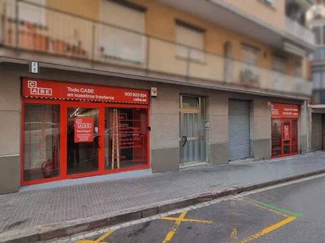 Local Comercial en alquiler en Ca n'Oliveres, Baix Llobregat