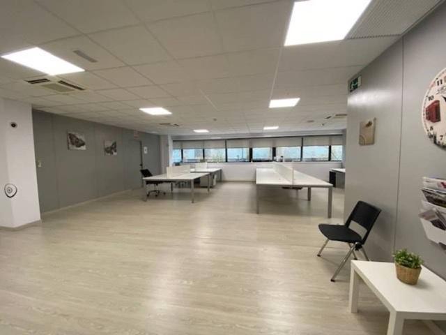 Local Comercial en alquiler en Baix Llobregat, Catalunya