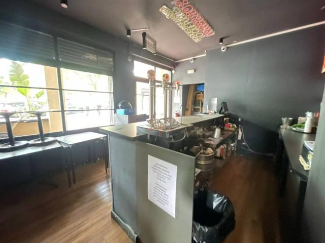 Local Comercial en alquiler en Barriada Blas Infante, Estepona