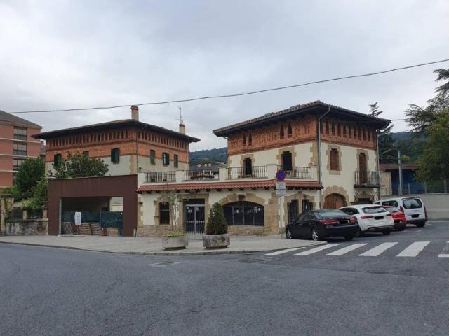 Local Comercial en alquiler en Etxebarri, Guipúzcoa