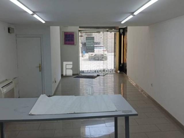 Local Comercial en alquiler en Figueres, Girona