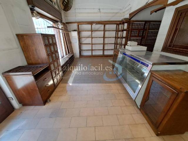 Local Comercial en alquiler en Figueres