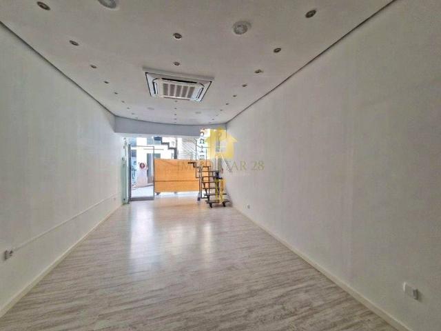 Local Comercial en alquiler en Figueres, Girona