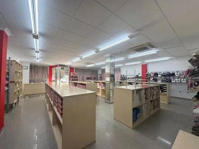 Local Comercial en alquiler en Grau i Platja, la Safor