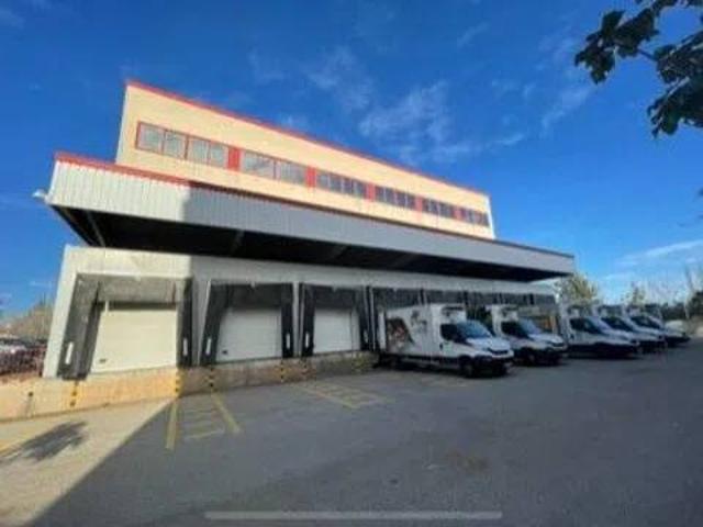 Local Comercial en alquiler en Baix Llobregat, Catalunya