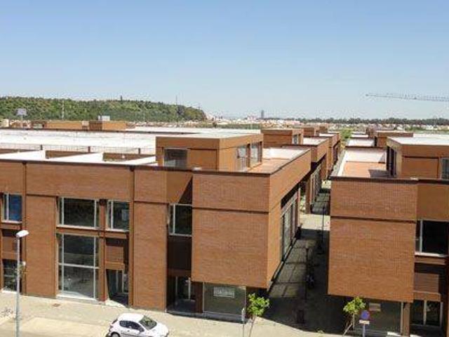 Local Comercial en alquiler en Gelves