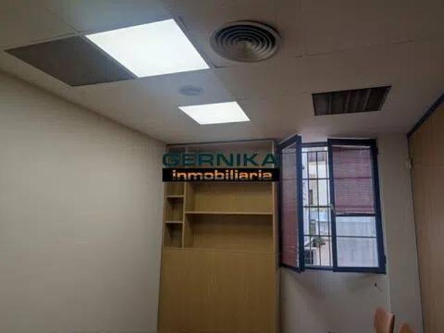 Local Comercial en alquiler en Gernika-lumo, Guipúzcoa