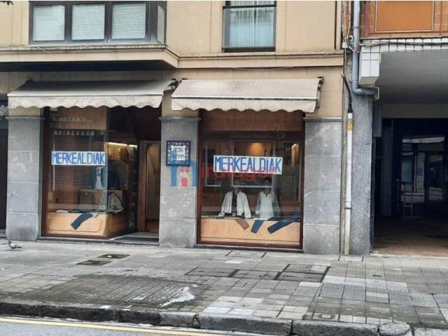 Local Comercial en alquiler en Gernika-lumo, Guipúzcoa