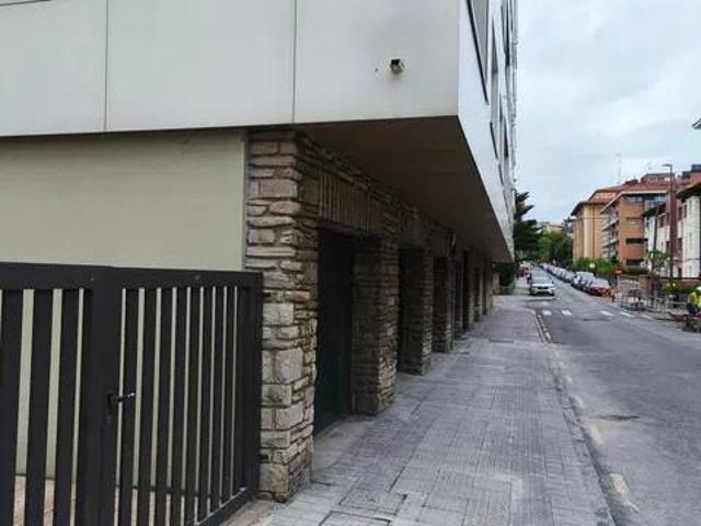 Local Comercial en alquiler en Elexalde, Getxo
