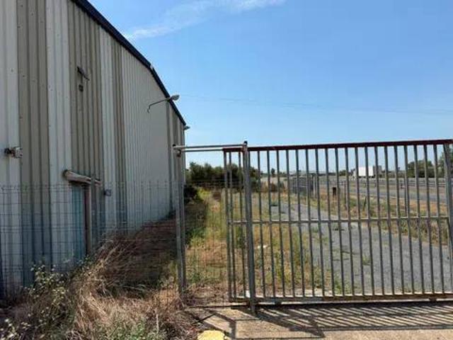 Local Comercial en alquiler en Comarca Metropolitana de Huelva, Andalucía