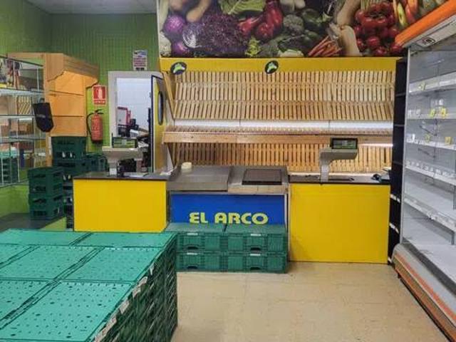 Local Comercial en alquiler en El Carmen, Gijón / Xixón