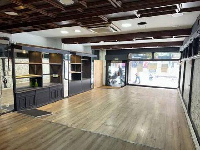Local Comercial en alquiler en El Carmen, Gijón