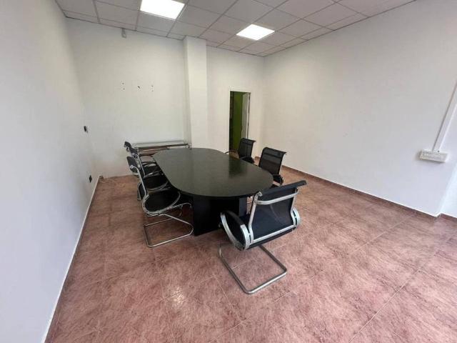 Local Comercial en alquiler en Gijón, Asturias