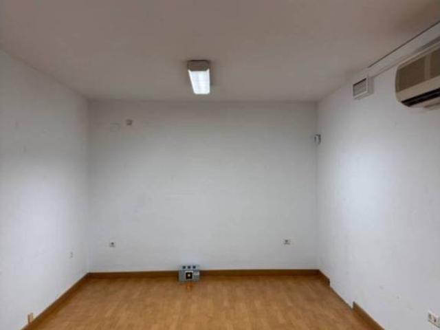 Local Comercial en alquiler en Gines, Andalucía