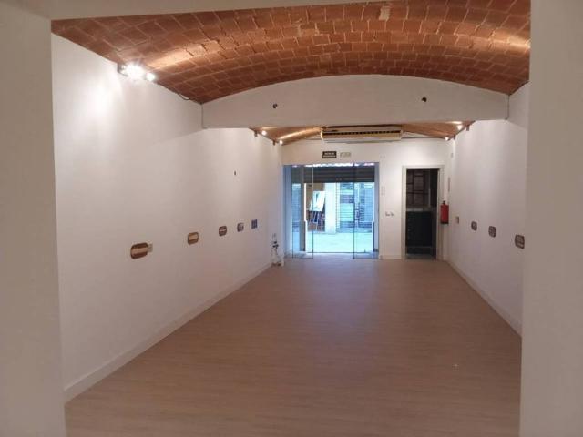 Local Comercial en alquiler en Girona
