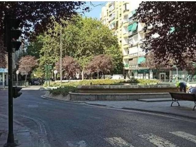 Local Comercial en alquiler en Zaidín, Granada