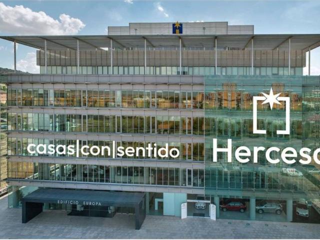 Local Comercial en alquiler en Adoratrices, Guadalajara