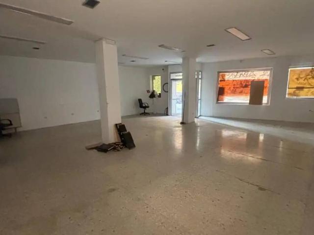 Local Comercial en alquiler en Adoratrices, Guadalajara