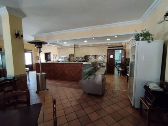 Local Comercial en alquiler en El Condado, Andalucía