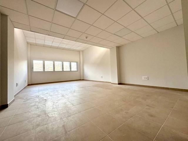 Local Comercial en alquiler en Huércal De Almería, Visiedo