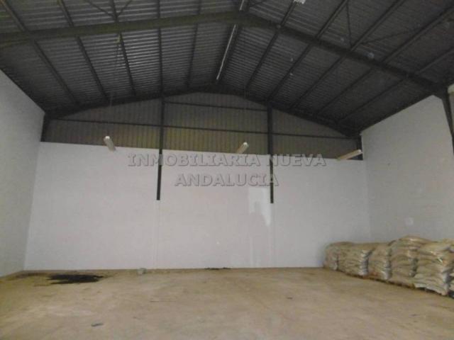Local Comercial en alquiler en Huércal De Almería