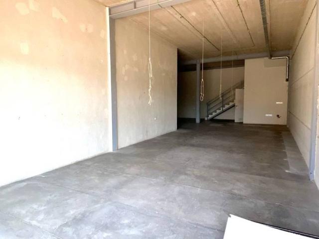Local Comercial en alquiler en Huércal De Almería