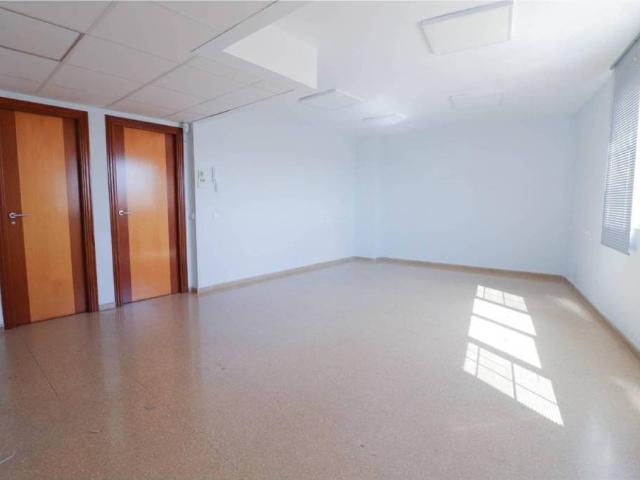 Local Comercial en alquiler en Huércal De Almería, Andalucía