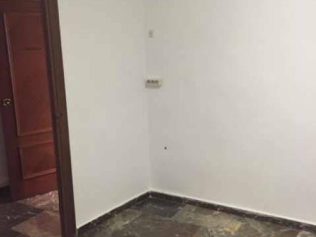 Local Comercial en alquiler en Jaén, Andalucía