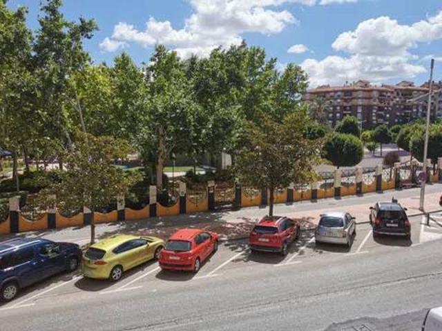 Local Comercial en alquiler en Jaén, Andalucía