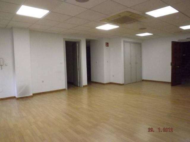 Local Comercial en alquiler en Jaén, Andalucía