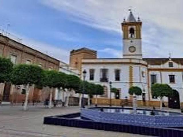 Local Comercial en alquiler en La Algaba, Andalucía