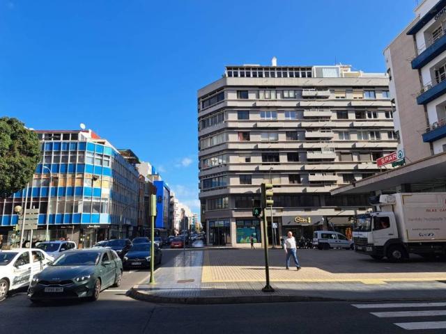 Local Comercial en alquiler en Santa Catalina-Canteras, Las Palmas de Gran Canaria