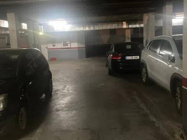 Local Comercial en alquiler en San Lorenzo - La Palomera - San Mamés, León