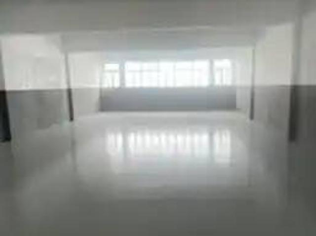 Local Comercial en alquiler en Centre, l'Hospitalet de Llobregat