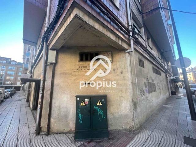 Local Comercial en alquiler en Llanera, Asturias