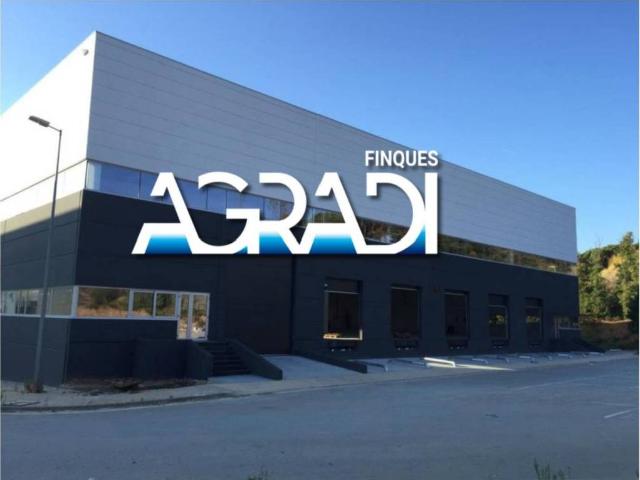 Local Comercial en alquiler en Llinars Del Vallès, Barcelona