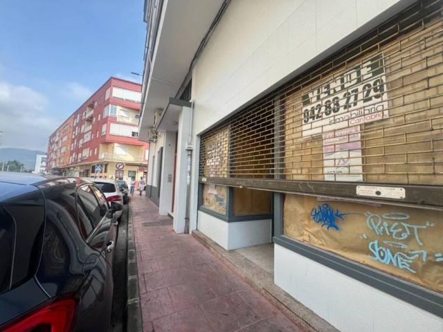 Local Comercial en alquiler en Los Corrales De Buelna, Cantabria