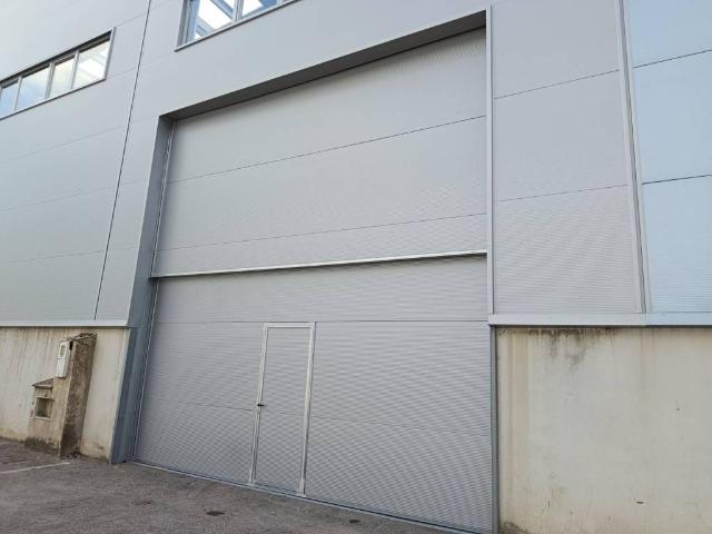 Local Comercial en alquiler en San Mateo, Los Corrales De Buelna