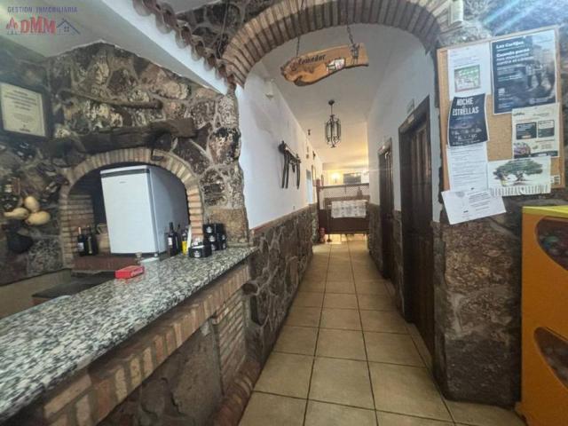 Local Comercial en alquiler en Los Cortijos, Castilla-La Mancha