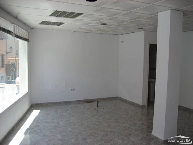 Local Comercial en alquiler en Lucena, Andalucía