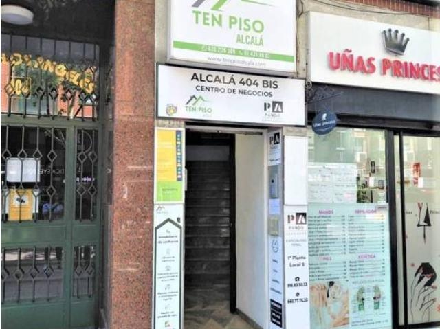 Local Comercial en alquiler en Ciudad Lineal, Madrid