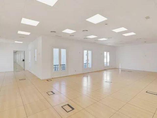 Local Comercial en alquiler en Castilla, Madrid