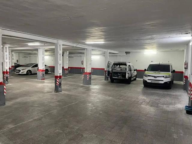 Local Comercial en alquiler en Moncloa-Aravaca, Madrid